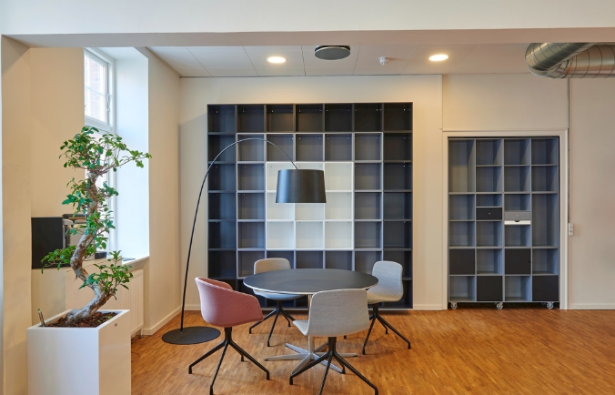 保障安全出入，辦公室裝修門禁系統(tǒng)設(shè)計要點(diǎn)