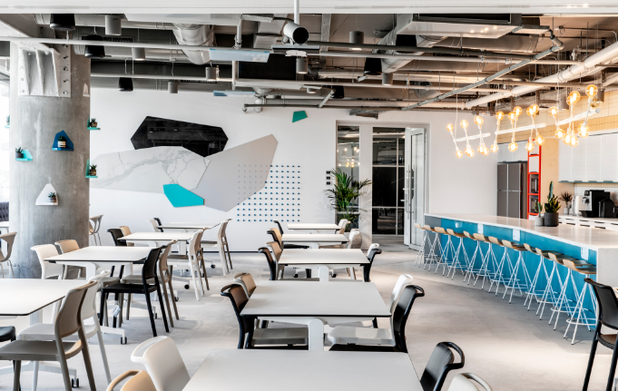 辦公室裝修設(shè)計：藍色與何色搭配為宜？