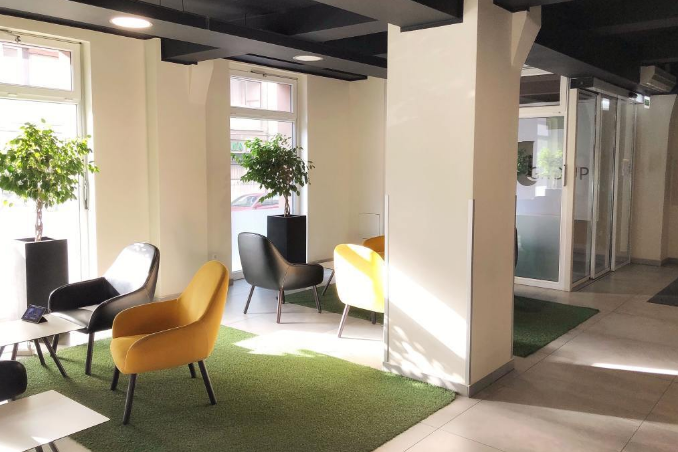 上海辦公室裝修:統(tǒng)一顏色的家具選擇