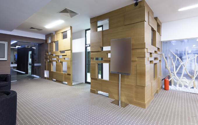 上海辦公室裝修設(shè)計(jì)：如何慧眼識(shí)珠，挑選護(hù)眼臺(tái)燈？