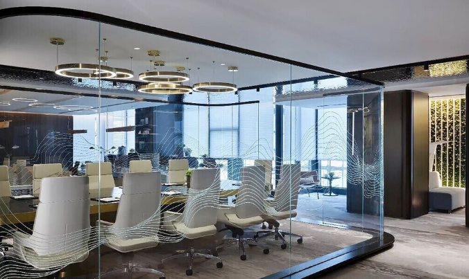 上海辦公室裝修設(shè)計(jì)：水波紋不銹鋼，讓你的空間瞬間升級(jí)！