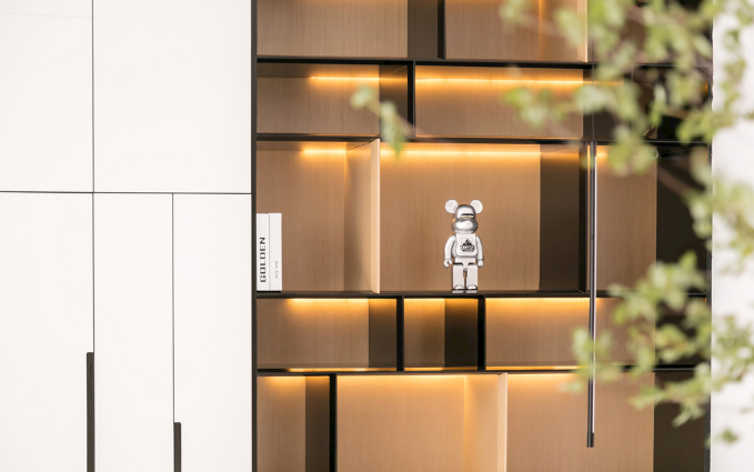 上海辦公室裝修設計，如何挑選照明燈飾讓工作更高效？