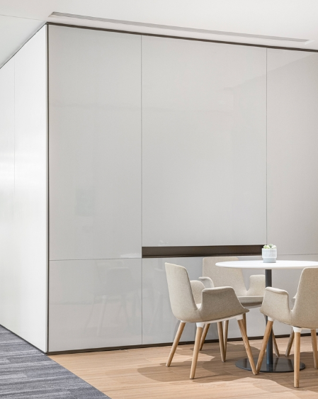 上海辦公室裝修設(shè)計(jì)，頂部空間竟有這些不為人知的好處！